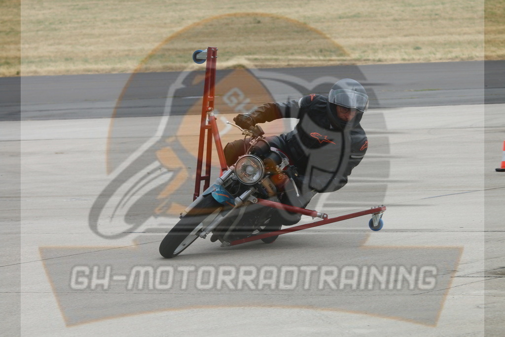 IMG_3302 | gh-motorradtraining-foto.de - Realisiert mit Pictrs.com