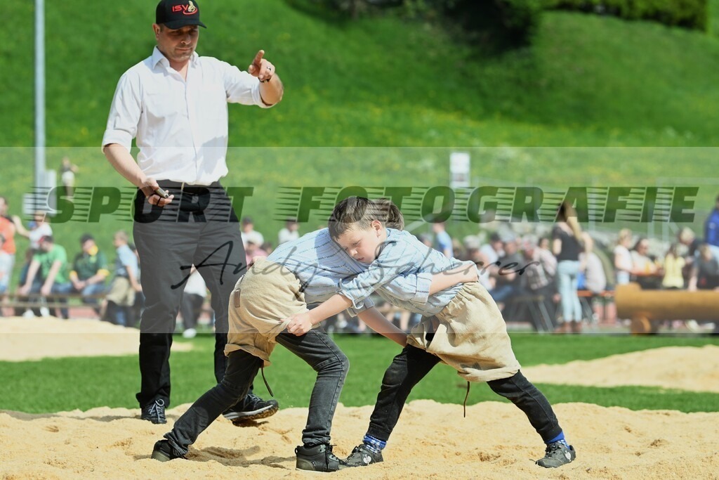 DSC_4388aaa | Kaufen Sie Sportbilder im Onlineshop von Andy Scherrer Sportfotografie. Faszinierende Bilder von Sportevents aus der ganzen Schweiz. Fussball, Frauenfussball, Unihockey, Handball, Schwingen und weiteren Sportarten. - Realisiert mit Pictrs.com
