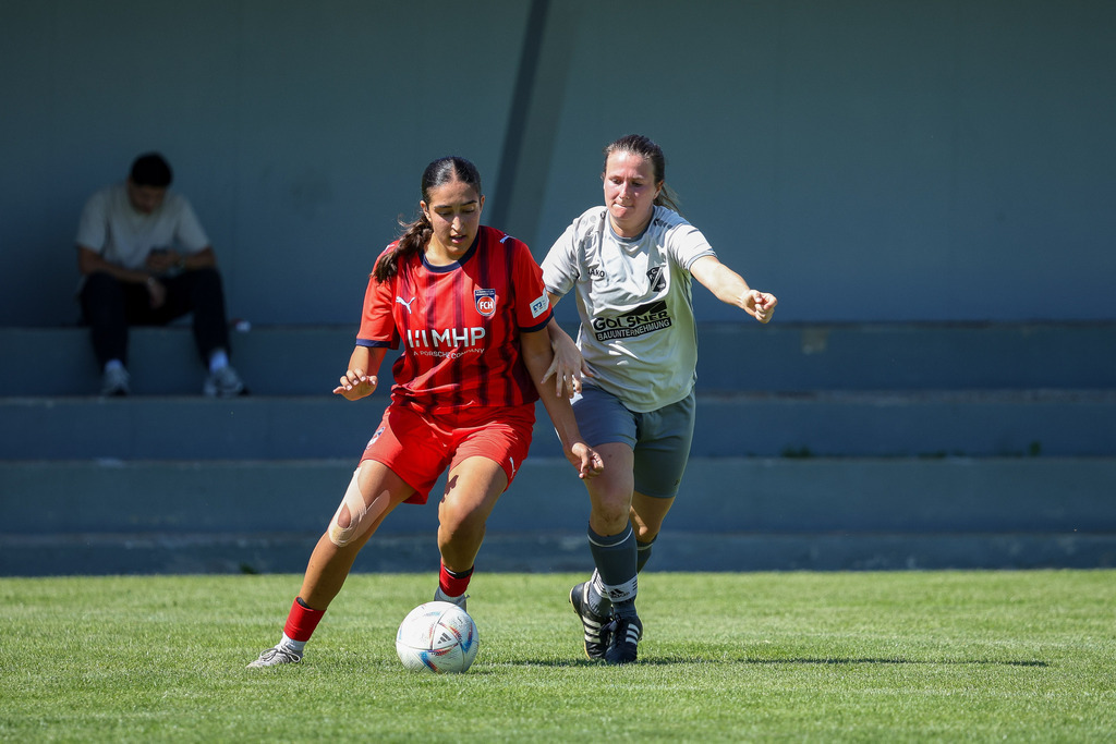 Fußball I FRAUEN I Saison 2025-2026 I Freundschaftsspiel I FC Loppenhausen - 1FC Heidenheim 1846 II I_250831_0526 | Fotopresso – Sportfotografie in Heidenheim & Umgebung. Professionelle Sportfotografie für unvergessliche Momente. Dynamische Action-Shots, emotionale Szenen & hochwertige Bilder. - Realisiert mit Pictrs.com