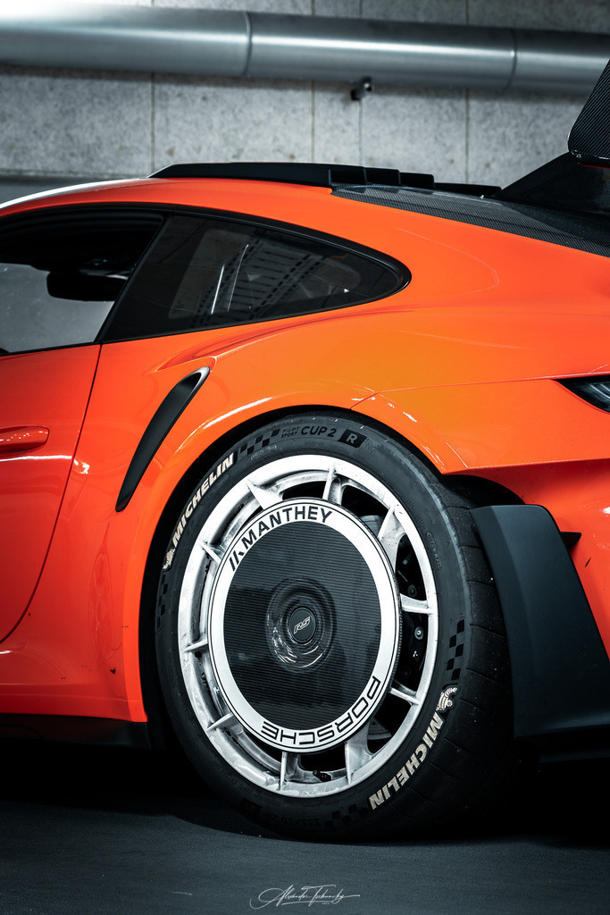R6AT5441 _Alexander Tschuncky | Entdecken Sie die faszinierende Welt von Alexander Tschuncky Arts: Kreative Fotografie, atemberaubende Automobilkunst und hochwertiger Bilderdruck. Lassen Sie sich inspirieren! - Realisiert mit Pictrs.com