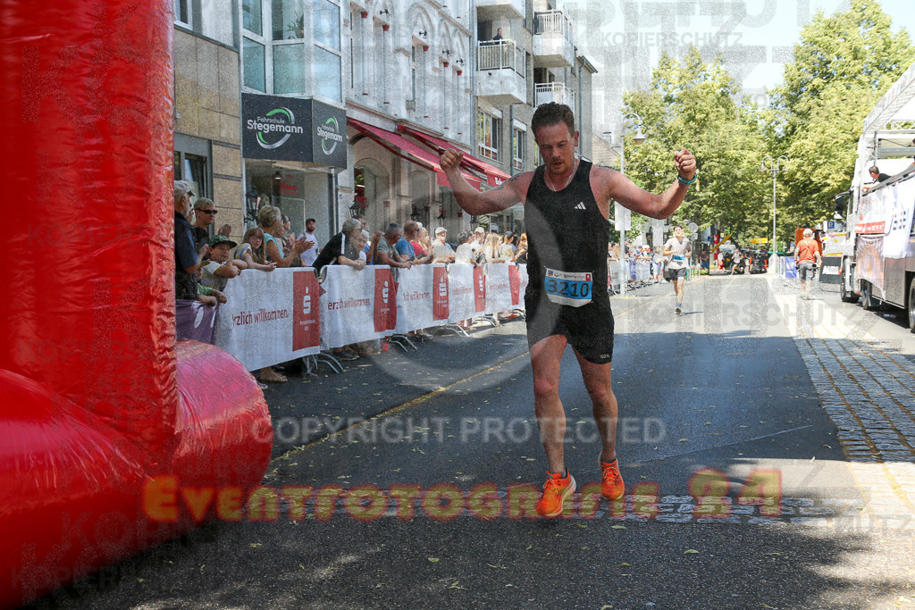 250621_1145_EX1_3951 | Sportfotografie im Rhein-Sieg Kreis, Köln, Bonn, NRW, Rheinland Pfalz, Hessen, etc. Unser Tätigkeitsfeld umfasst den Laufsport vom Volkslauf über den Marathon, Duathlon, Triathon bis zum Ultralauf wie Kölnpfad Ultra oder Schindertrail.