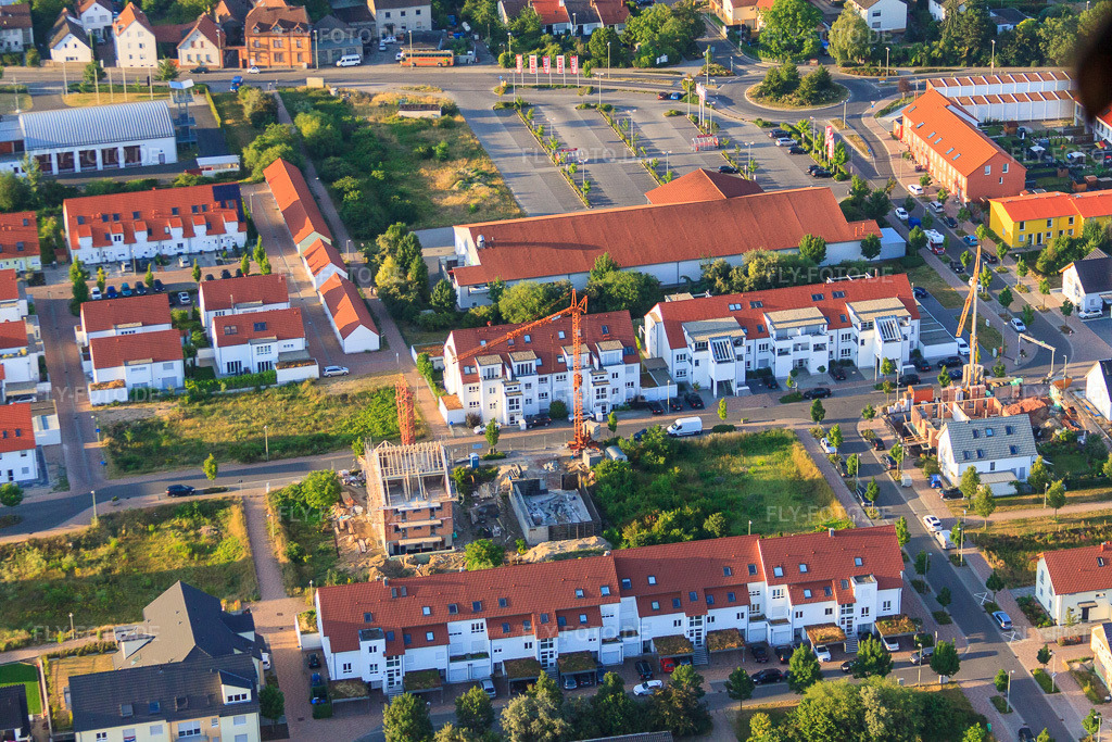 Luftbild: REWE in Mutterstadt im Bundesland Rheinland-Pfalz in Deutschland. Foto: IMG_69537.jpg vom 04.07.2014 durch Werner Riehm/FLY-FOTO.deWWW.REWE.DE