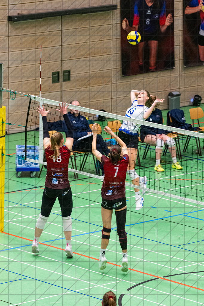 2. VBLF Nord 25/26 | Spiel 4065 | VC Osnabrück vs. TUSA City Girls Düsseldorf | KOOPMANN Lea (VC Osnabrück e.V. #13)  //  10.01.26: 2. VBLF Nord 25/26 | Spiel 4065 | VC Osnabrück vs. TUSA City Girls Düsseldorf / Osnabrück / Deutschland  //   CREDIT:www.bullenfotos.de, Martin König, Hörner Weg 40, D-49078 Osnabrück, +4917663732967 // Nutzung und Weitergabe nur zu den vereinbarten Zwecken. Presseanfragen an Ersteller. Alle Rechte beim Ersteller. Honorierung nach MFM. - Realisiert mit Pictrs.com