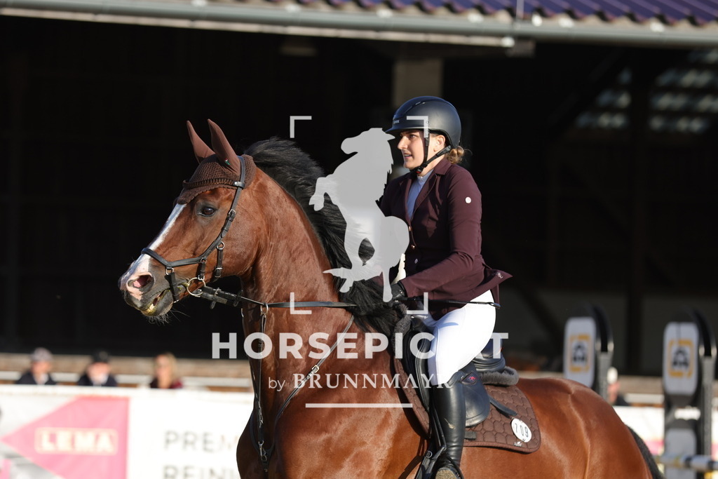 0P6A3748 | Willkommen bei Brunnmayr - Design & Fotografie – Ihrem Spezialisten für Reitturniere und Pferdeveranstaltungen in Oberösterreich, Salzburg und Bayern! Seit über 17 Jahren sind wir leidenschaftlich dabei.