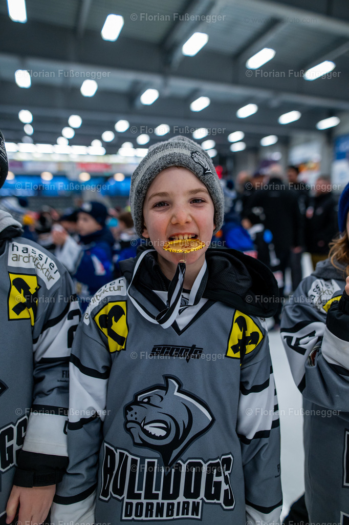 2025-03-01-Bärencup Wil-354 | "Fussifoto.com – Ihr Ansprechpartner für hochwertige Fotografie! Entdecken Sie kreative Bilder und professionelle Dienstleistungen. Kontaktieren Sie uns für Ihre Projekte!"