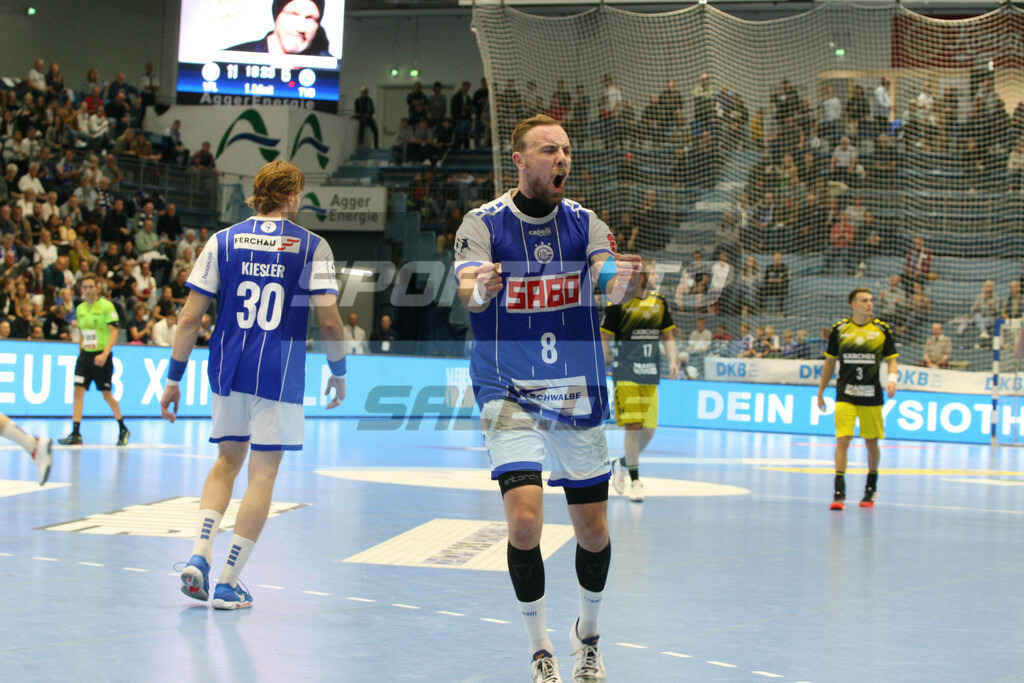 VFL Gummersbach - TVB Stuttgart | Lukas Blohme - © Sportfoto-Sale (MK) - Realisiert mit Pictrs.com
