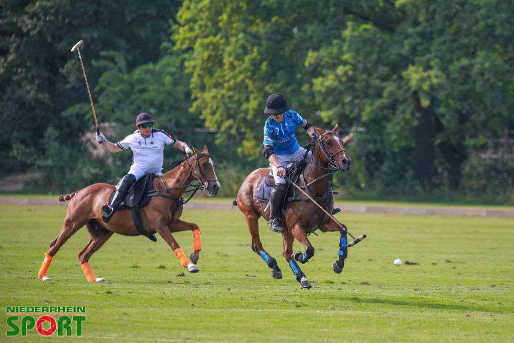 Polo_Willich_070623_181 | Bildergalerie von Sport-Ereignissen aber auch von weiteren spannenden Dingen - nicht nur vom Niederrhein. In Anlehnung an den bekannten Spruch von Hanns Dieter Hüsch heißt das Motto: "Niederrhein ist überall".  - Realisiert mit Pictrs.com