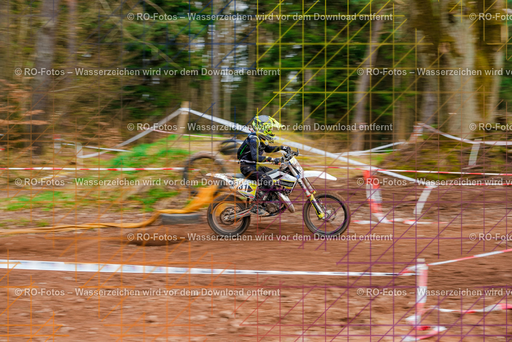 4 Lauf Mernes-1352 | Sportfotografie von RO-Fotos: Motorsport, Motocross, Enduro, Laufveranstaltungen und Triathlon. Professionelle Fotos von Sportlern und Events. - Realisiert mit Pictrs.com