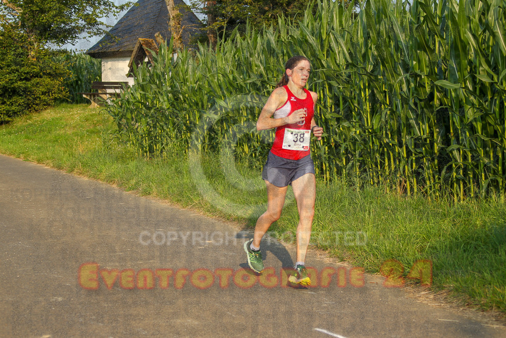 240802_1904_EV4_3193 | Sportfotografie im Rhein-Sieg Kreis, Köln, Bonn, NRW, Rheinland Pfalz, Hessen, etc. Unser Tätigkeitsfeld umfasst den Laufsport vom Volkslauf über den Marathon, Duathlon, Triathon bis zum Ultralauf wie Kölnpfad Ultra oder Schindertrail.