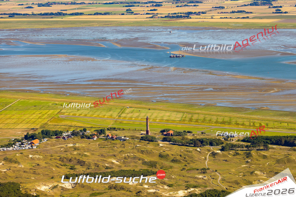 Aktuelles Luftbild von Leuchtturm Norderney - Die Luftaufnahme wurde 2022 mittels UL-Flugzeug erstellt ( keine Drohne ) - hochauflösende Kamera-Systeme von  Canon -Beste Qualität - Für grossformatige Ausdrucke geeignet. Die Geschenkidee !