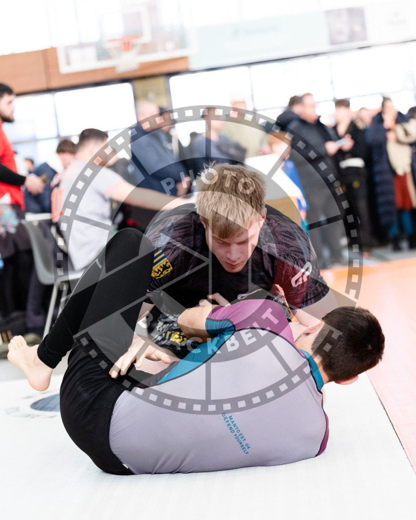 20251122PBB10234 | Athletes compete during the Grappling Industries Berlin Jiu-Jitsu and Grappling Championship, on November 22, 2025 in Berlin, Germany. © photoblackbelt