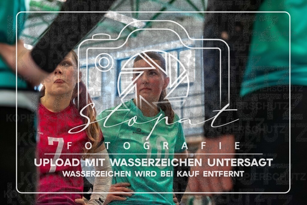 TVJ-1112 | Volleyball Doppelspieltag der 2. Damenmannschaft des TV Jahn Walsrode in der Bezirksklasse 4 Bremen/Lüneburg gegen SG Örtzetal II &amp; SVG Lüneburg VII  in der Sporthalle Gymnasium Walsrode, Walsrode (Simon Paul Stopat) - Realisiert mit Pictrs.com