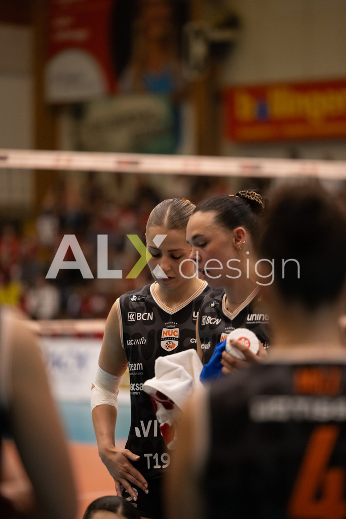 Volleyball I Frauen I Saison 2025-2026 I Volleyball NLA | Women I  Playoffs Finals 2/5 I  VC Kanti Schaffhausen - viteos NUC I  10.04.2026 | viteos NUC Spielerinnen - Realisiert mit Pictrs.com