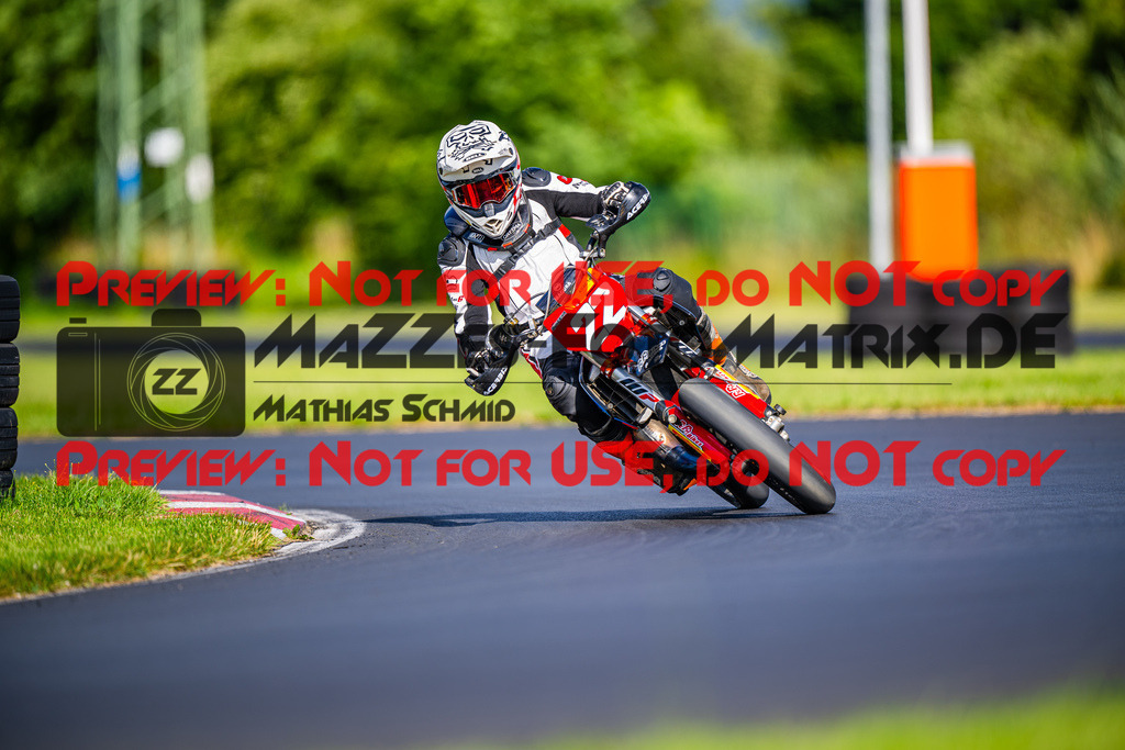 MaZZes_Fotomatrix_240713_6007705_2302 | ROOKIES