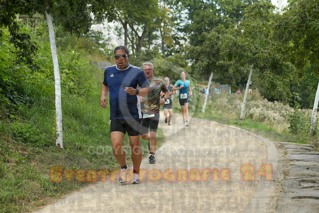250824_1357_EX1_4433 | Sportfotografie im Rhein-Sieg Kreis, Köln, Bonn, NRW, Rheinland Pfalz, Hessen, etc. Unser Tätigkeitsfeld umfasst den Laufsport vom Volkslauf über den Marathon, Duathlon, Triathon bis zum Ultralauf wie Kölnpfad Ultra oder Schindertrail.