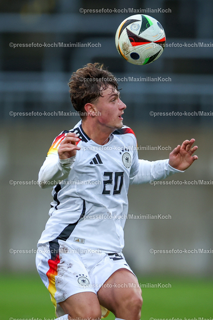 WUP14102402117 | 14.10.2024, Fußball, U20 Länderspiel Deutschland - Ghana, Stadion am Zoo, Wuppertal, Saison 2024 2025: Maurice Krattenmacher (GER #20)