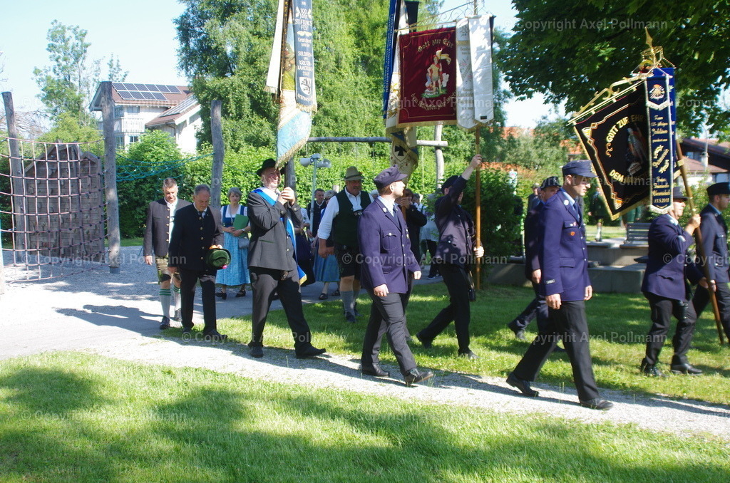 IMGP2887 | fotografiert von Axel PollmannLeonhardi Wallfahrt Benediktbeuern und Murnau, Fronleichnam, Fasching, Landschaft im Loisachtal und Benediktbeuern  - Realisiert mit Pictrs.com