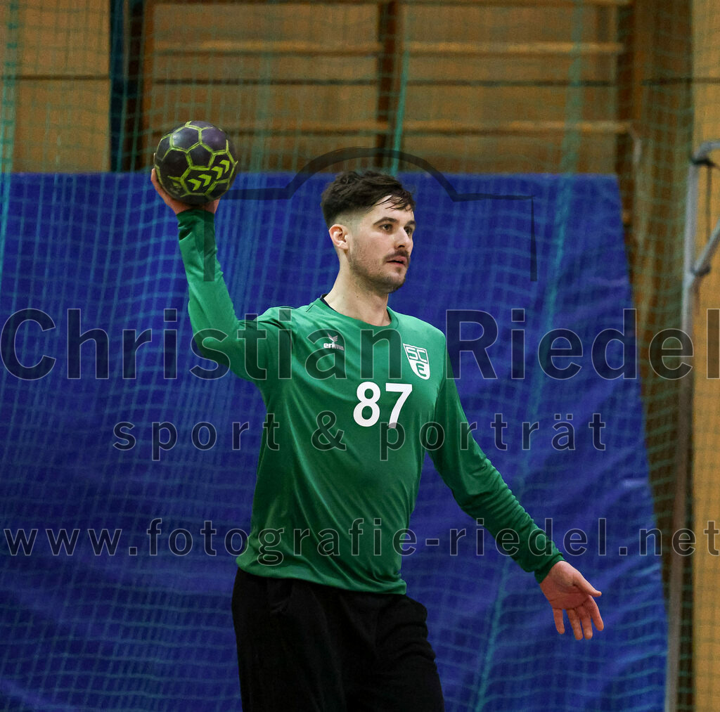 2023-01-21_069_SpVgg_Altenerding_gegen_SC_Eching | Erding, Deutschland, 21.01.2023:
Handball, Bezirksoberliga Männer 2022 / 2023, 12. Spieltag, SpVgg Altenerding gegen SC Eching, Endergebnis: 29:34

Torwart Robin Jahn (SC Eching, #87)

Foto: Christian Riedel / fotografie-riedel.net