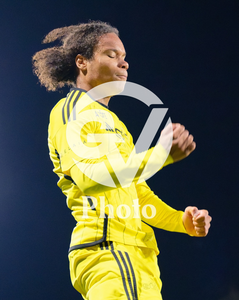 dieci Challenge League - FC Stade Nyonnais v FC Wil 1900 |  during the dieci Challenge League match between FC Stade Nyonnais and FC Wil 1900 at Centre sportif de Colovray in Nyon, Switzerland