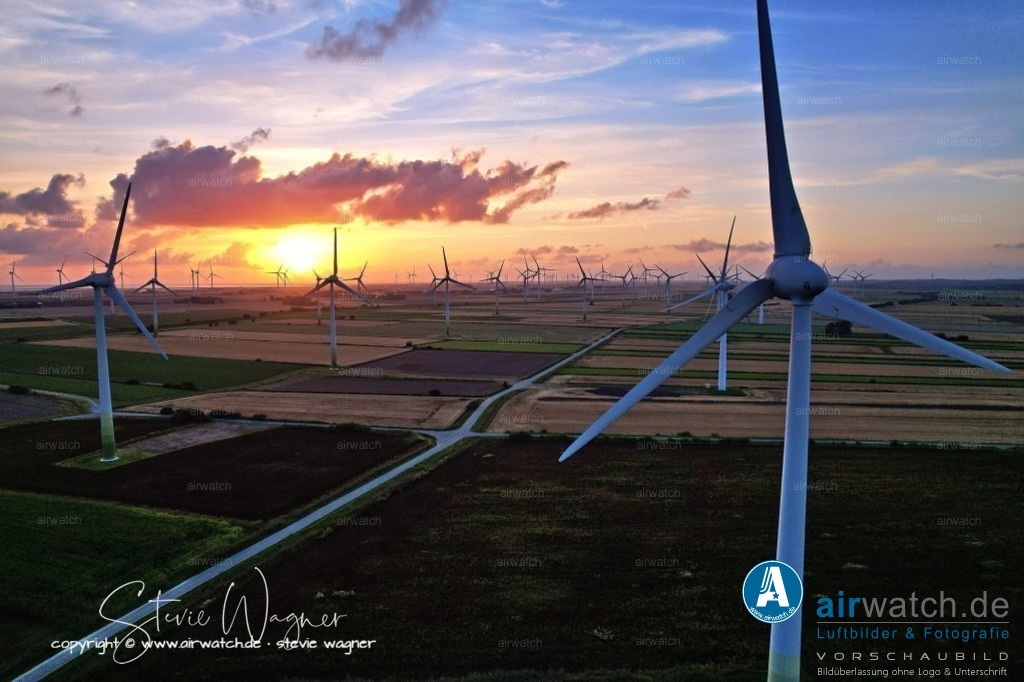 Windpark Breklumer-Koog | Luftbild, Windenergieanlagen, Enercon, Windpark Breklumer Koog