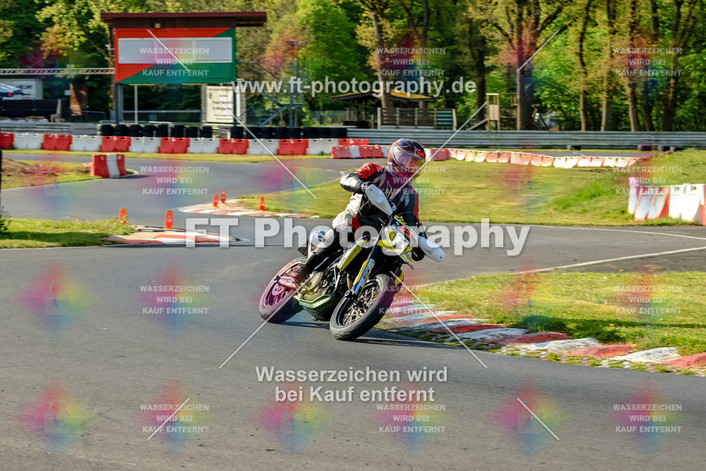 _OTO1193 | Hier findet Ihr Bilder von Touristenfahrten auf der Nürburgring Nordschleife oder von anderen Veranstaltungen die ich besucht habe. Viel Spass beim Durch Schauen 