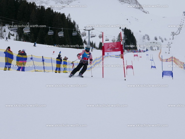 Gruppe Robin (1) | Photos von der Skischule Warth - Realisiert mit Pictrs.com