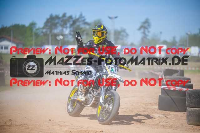 MaZZes_FotoMatrix_240510_6021986_0691 | S3