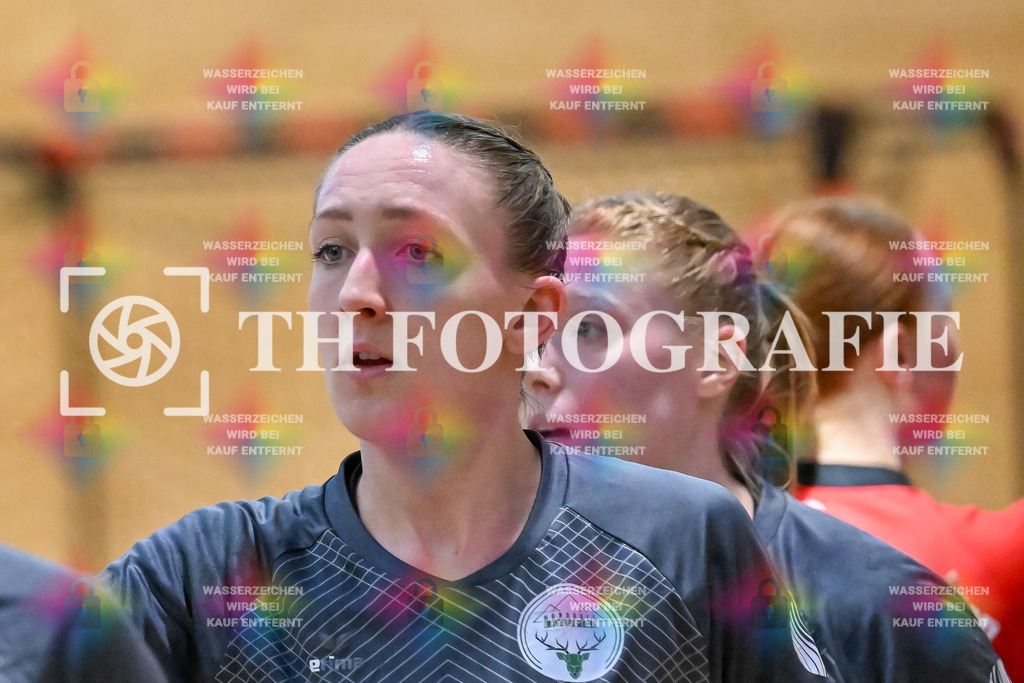 GER, SG Maulburg/Steinen - HB Kinzigtal, Frauen-Handball, Oberliga Suedbaden, 21. Spieltag, Saison 2024/2025, 06.04.2025 | Eva Kilguß (HB Kinzigtal, #07), Carina Schmid (HB Kinzigtal, #11)GER, SG Maulburg/Steinen - HB Kinzigtal, Frauen-Handball, Oberliga Suedbaden, 21. Spieltag, Saison 2024/2025, 06.04.2025Foto: TH Fotografie/Thomas Hess