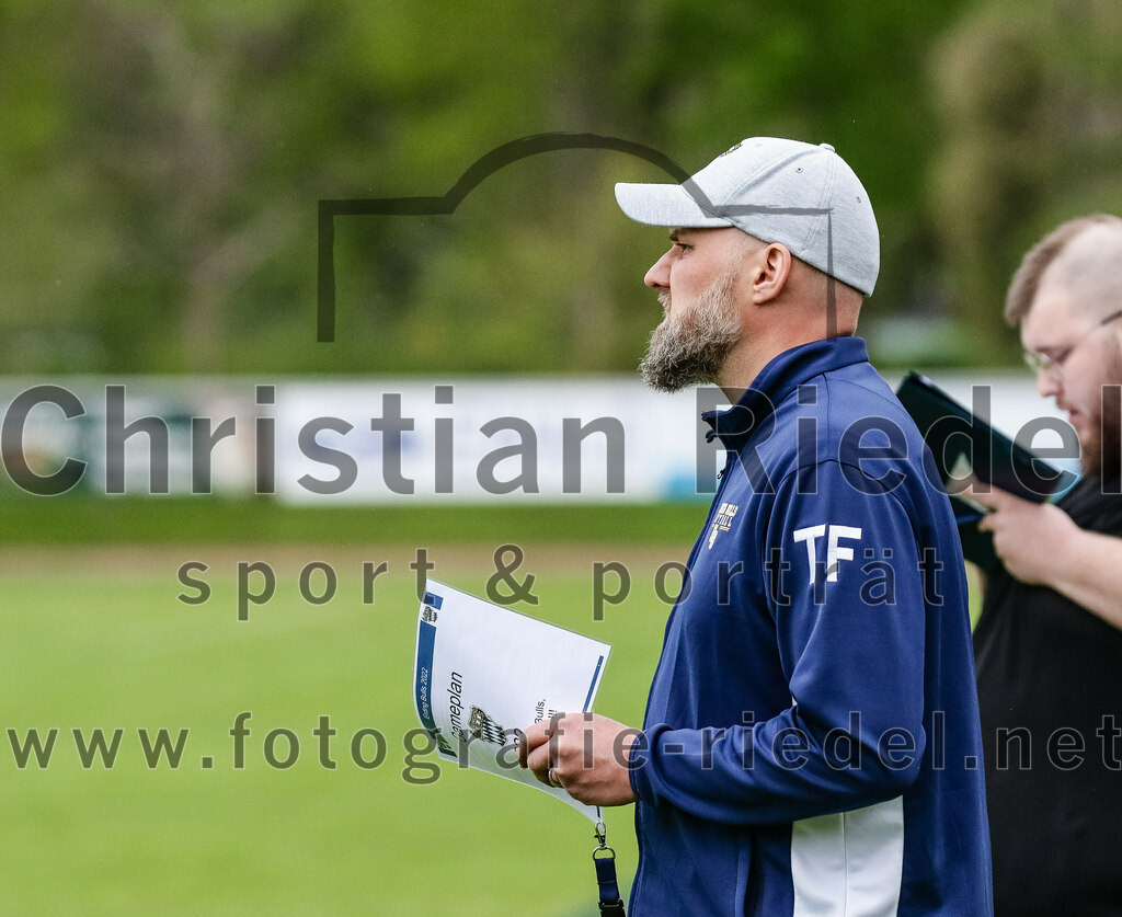 2022-04-30_054_Erding_Bulls_gegen_Regensburg_Phoenix | Erding, Deutschland, 30.04.2022:
Football, Regionalliga 2022, 1. Spieltag, Erding Bulls gegen Regensburg Phoenix

Foto: Christian Riedel / fotografie-riedel.net