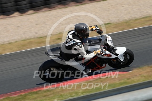 2024_05_16_PBK_14328 | Sportfotografie; SlowMotion; Video; Rennstrecke; Hafeneger; Speer; Racing; RSE; BMW; CBO; Trackday; Motorsportarena; Hockenheimring; Brno; Most; Barcelona; Valencia