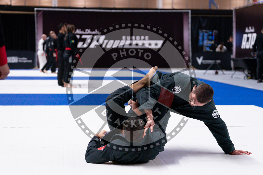 20241013PBB3018 | Athletes compete during the AJP Tour Europe Continental Jiu-Jitsu Amateurs & Masters Championship on October 13, 2024 in Almere near Amsterdam, Netherlands. © Chiara Dazi / photoblackbelt