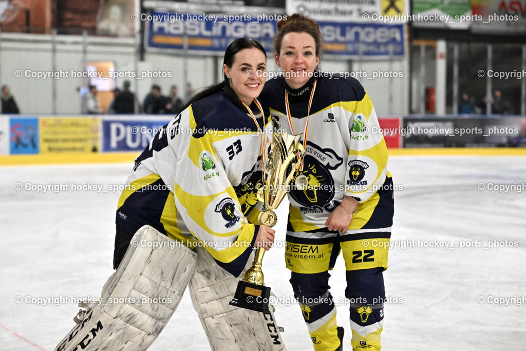 WILDCATS PATERNION & Lady Hawks Siegerehrung-Meisterfeier | #33 Oberauner Marianne Wildcats Paternion, #22 Oberrauner Franziska WILDCATS PATERNION, WILDCATS PATERNION &amp; Lady Hawks Siegerehrung-Meisterfeier, WILDCATS PATERNION &amp; Lady Hawks Siegerehrung-Meisterfeier am 12.03.2025 in Steindorf (Ossiachersee Halle), Austria, (Photo by Bernd Stefan)