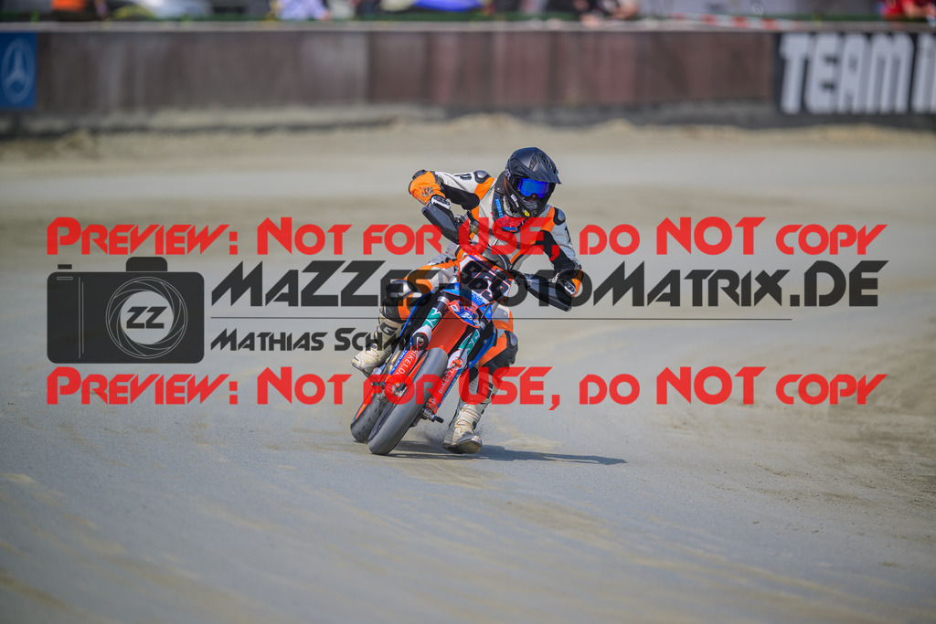 MaZZes_Fotomatrix_20250503_6007705_1264 | S4