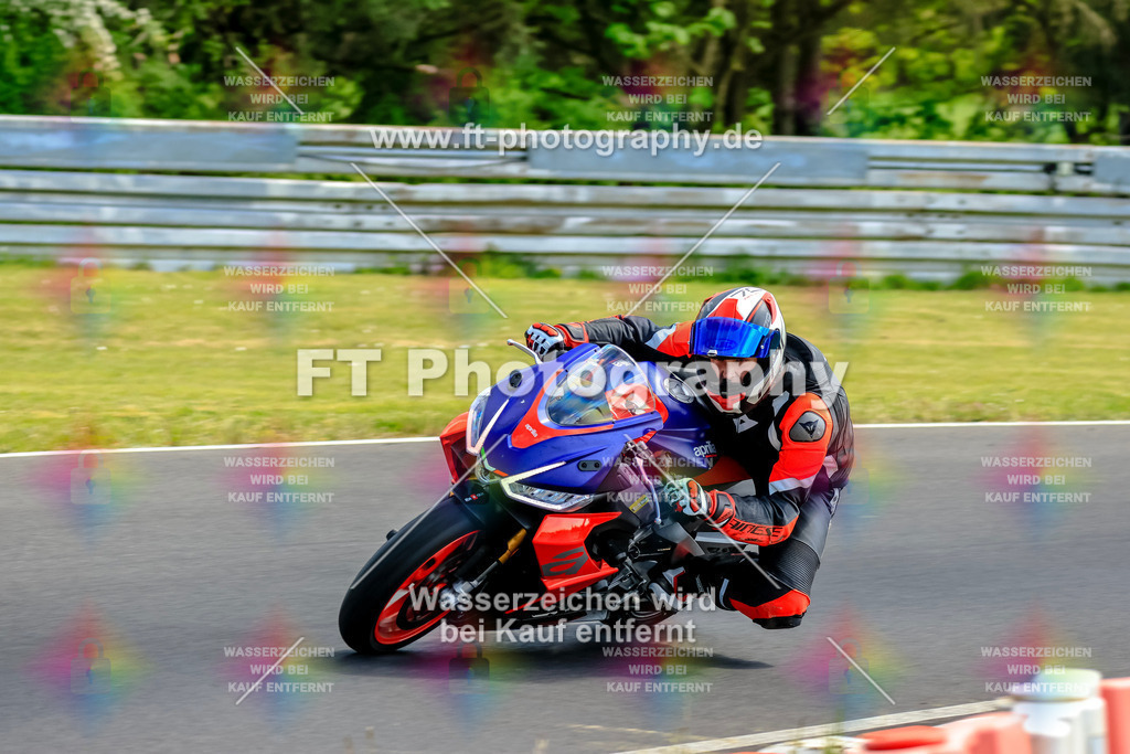 _OTO2407 | Hier findet Ihr Bilder von Touristenfahrten auf der Nürburgring Nordschleife oder von anderen Veranstaltungen die ich besucht habe. Viel Spass beim Durch Schauen 