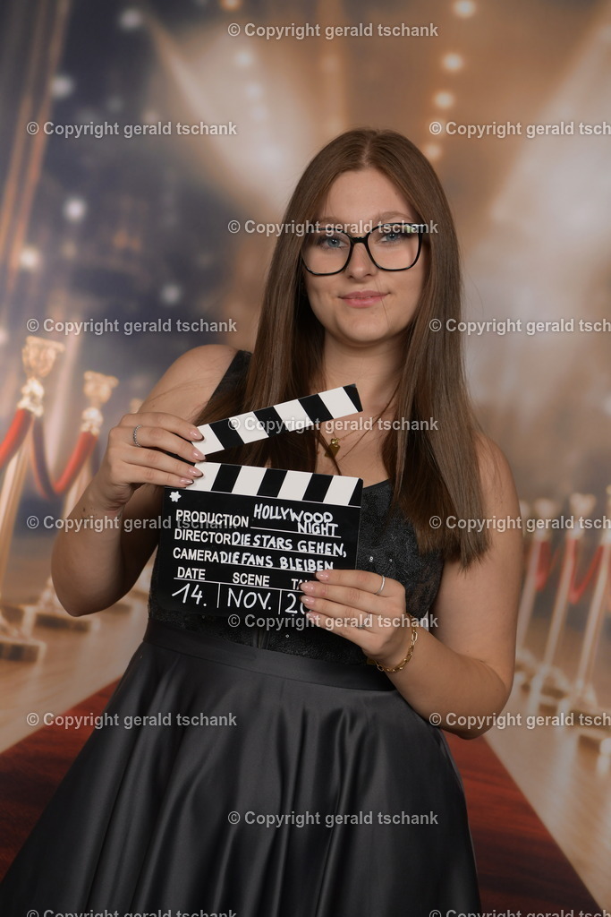 MT1_4020 | Wählen Sie hier bitte Ihr bestes Foto aus, mit diesem Bild wird Ihr Set produziert. Sollten Sie kein Bild wählen oder mehrere suchen wir das Beste aus!