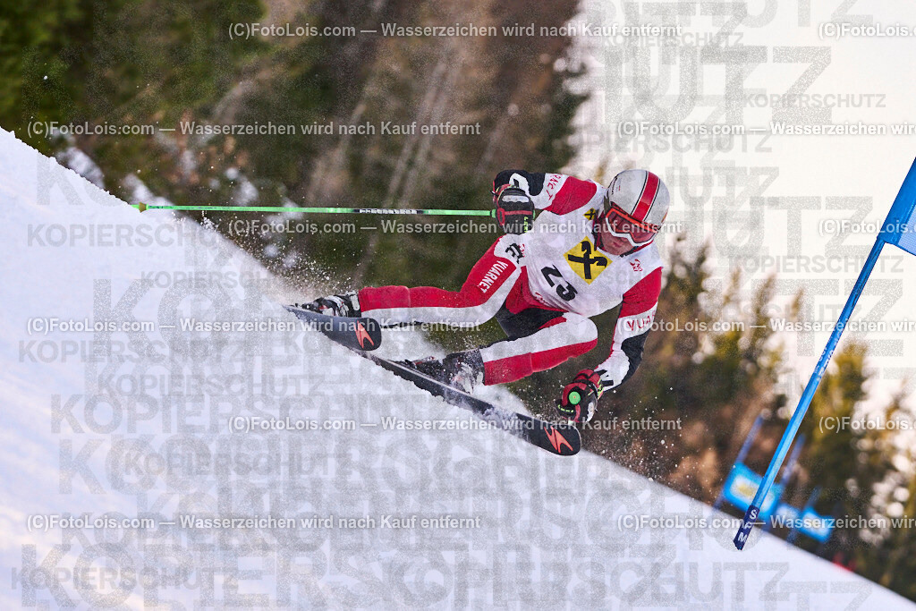 ALP0355_MastersCup-RTL-I_LKHF_Wurzenberger Johann | NÖ Raiffeisen MastersCup, Jugend - Damen - Herren, Riesentorlauf-Rennen 1 auf der Fuchswaldpiste, durchführender Verein: Schiklub Lackenhof, So 9. Februar 2025.