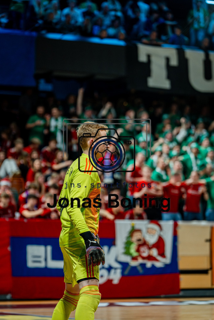 39. OM-Supercup-48 | jns.sportfotos - Realisiert mit Pictrs.com