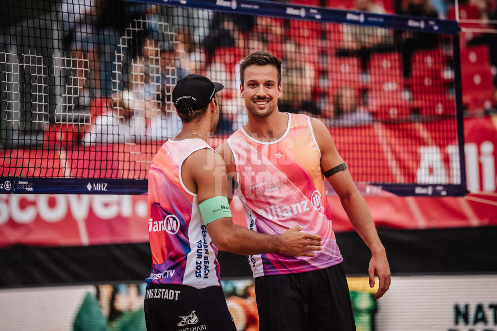 Beachvolleyball | Männer | Allianz German Beach Tour 2025 | Tourstop München | 10.07.2025 | v.l. Kim Huber und Tristan Fröbel