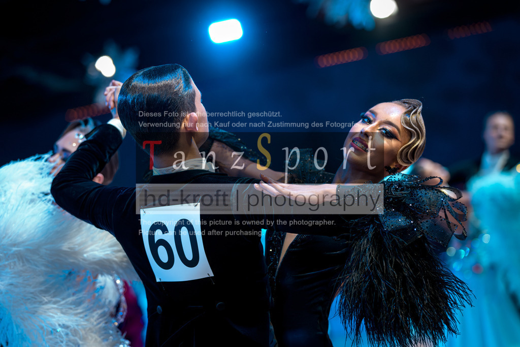 20251214_Baltic-Trophy_2823-2 | Tanzsportbilder, Standardtanz, Lateintanz, WDSF, DTV, LTVB, dancecomp, goc, hessen tanzt, blaues band der spree, walzer, tango, wiener walzer, slowfox, quickstepp, samba, rumba, cha-cha-cha, paso doble. jive, hd-kroft photography, turniertanzsport