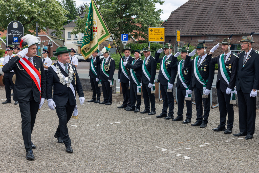 top-top.de-250628-035 | Foto, Video, Fotografie, Videografie, Fotobox, DJ, Discjockey, Musik, Musikbox, Veranstaltung, Photobooth, Amazon, Ebay, Buchtipp, Bestseller, Autor, Verlag, Buch, Wesel, Hamminkeln, NRW, Dinslaken, Rees, Drohne, Hochzeit, Party, Fotobox, Wesel, Fotograf