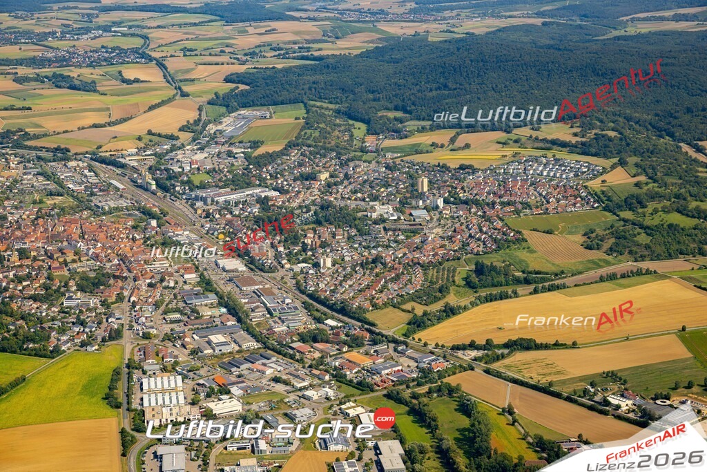 Das Luftbild zeigt :  Eppingen - Die Luftaufnahme wurde 2024 vom UL-Flugzeug aus erstellt ( keine Drohne ) - Hochauflösende Luftaufnahme - Für grossformatige Ausdrucke geeignet. Die Geschenkidee !Mit Lizenz und Bildrechte bestellbar