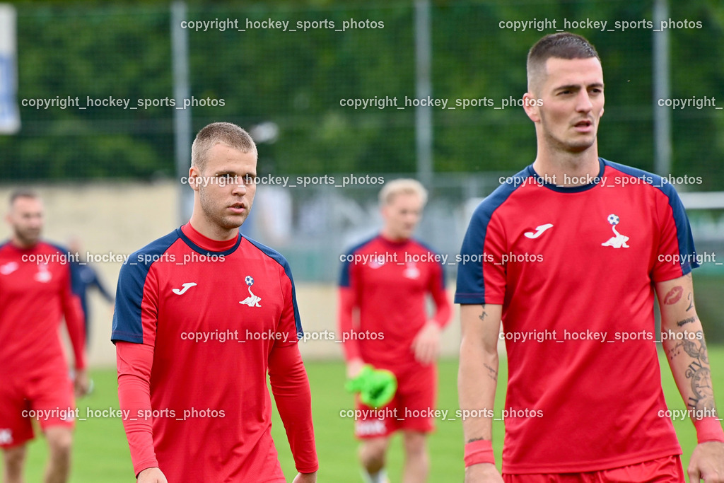 SVG Bleiburg vs. SAK 23.9.2023 | #13 Fabian Griesebner SAK, #24 Zoran Vukovic (K) SAK, SVG Bleiburg vs. SAK 23.9.2023, SVG Bleiburg vs. SAK am 23.09.2023 in Bleiburg (Karl Kornberger Stadion), Austria, (Photo by Bernd Stefan)