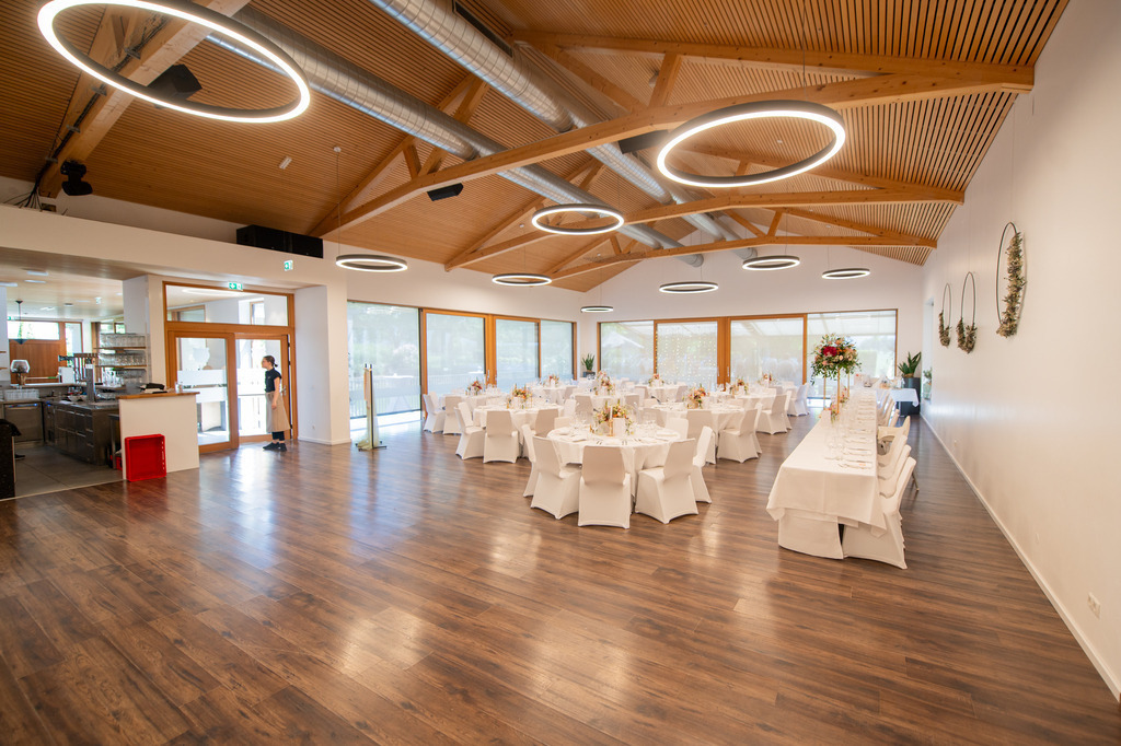 06-06-2025-hochzeit-hofer-0221 | "Fussifoto.com – Ihr Ansprechpartner für hochwertige Fotografie! Entdecken Sie kreative Bilder und professionelle Dienstleistungen. Kontaktieren Sie uns für Ihre Projekte!"