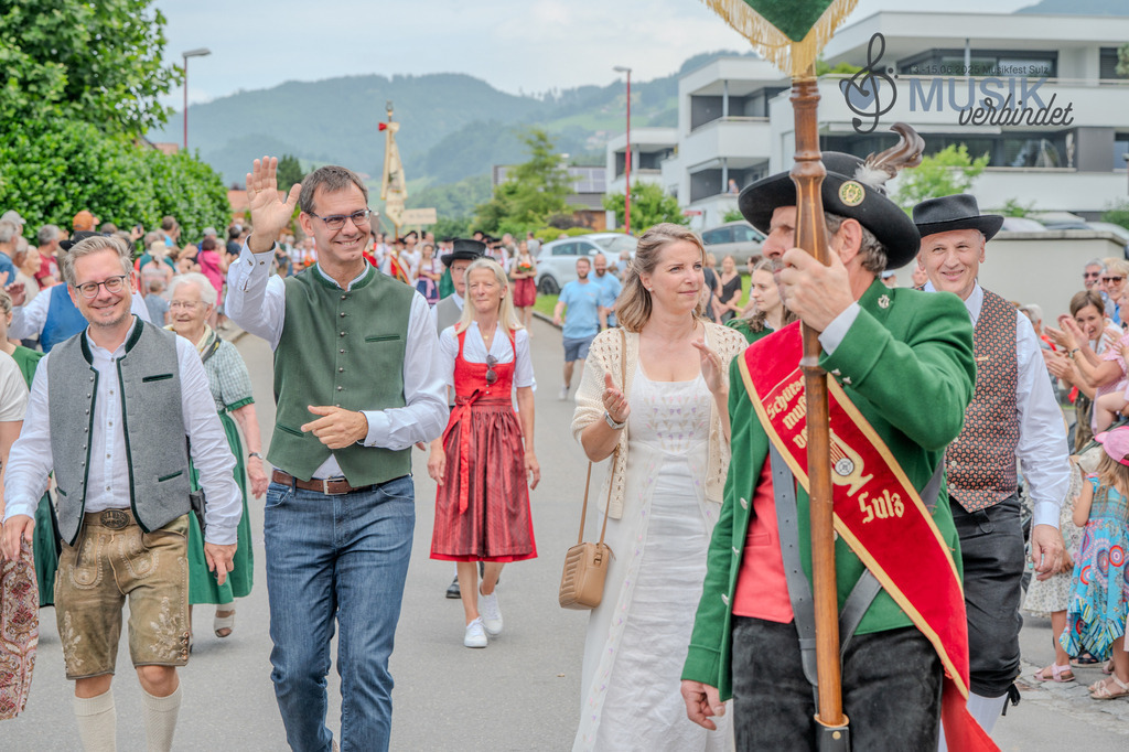 DSC_5805 | "Fussifoto.com – Ihr Ansprechpartner für hochwertige Fotografie! Entdecken Sie kreative Bilder und professionelle Dienstleistungen. Kontaktieren Sie uns für Ihre Projekte!"