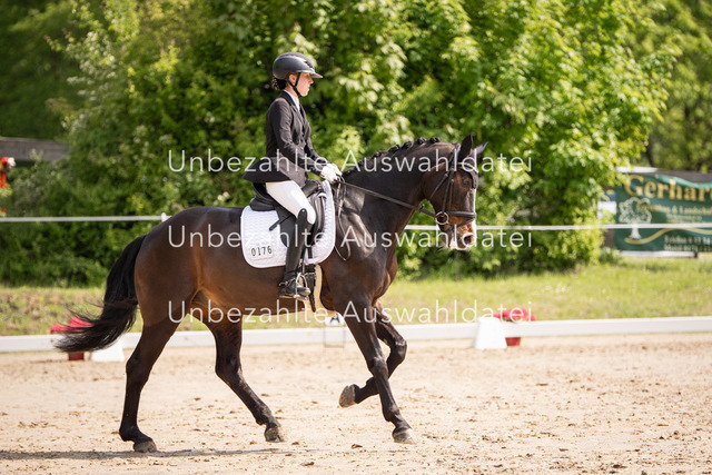 Bad_Meinberg_08589 | saradresslerfotografie - Realisiert mit Pictrs.com