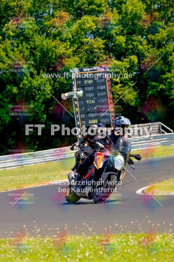 _MOT9285 | Hier findet Ihr Bilder von Touristenfahrten auf der Nürburgring Nordschleife oder von anderen Veranstaltungen die ich besucht habe. Viel Spass beim Durch Schauen 
