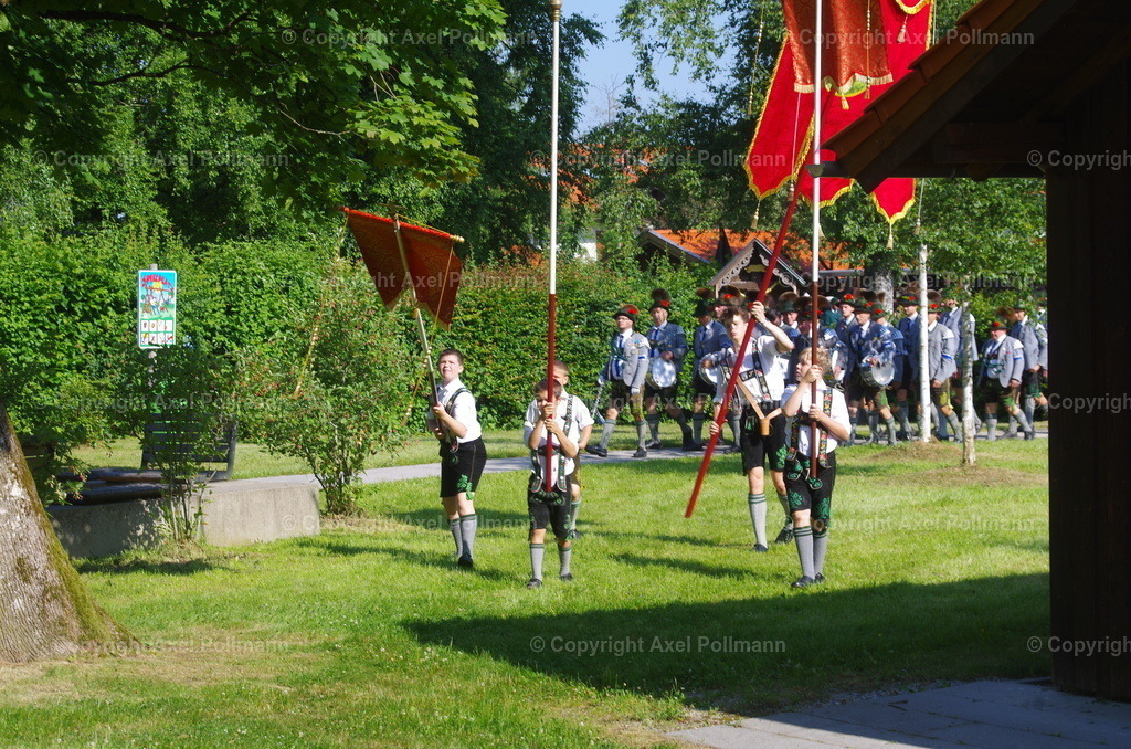 IMGP2791 | fotografiert von Axel PollmannLeonhardi Wallfahrt Benediktbeuern und Murnau, Fronleichnam, Fasching, Landschaft im Loisachtal und Benediktbeuern  - Realisiert mit Pictrs.com