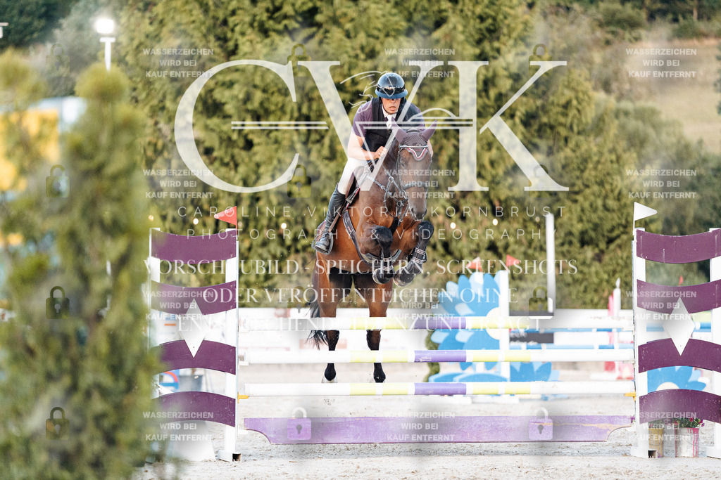 CK901468 | Turnierfotografie Pferdefotografie Trier Rheinland-Pfalz Pferdesport Reitsport Tierfotografie Sportfotografie Pferdevideo Pferdevideografie Equestrianvideography equestrianphotography  - Realisiert mit Pictrs.com