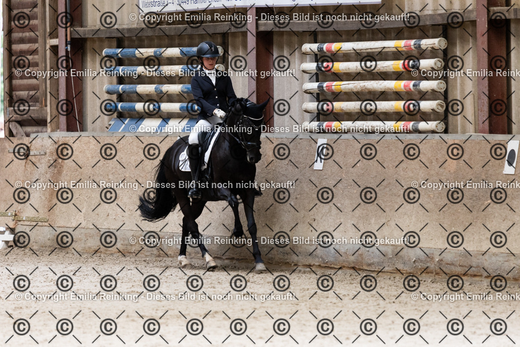 CL5A4266 | Emilia Reinking Fotografie - Realisiert mit Pictrs.com