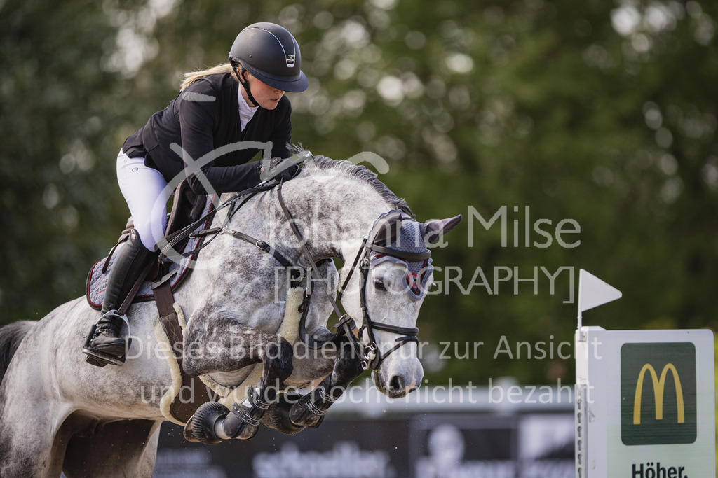 230519_MayDays_SprPf-M-202 | Deine schönsten Turniermomente als professionelle Fotos! Entdecke hochwertige Pferdesport-Fotografie im Online-Shop. Jetzt Fotos finden & bestellen!